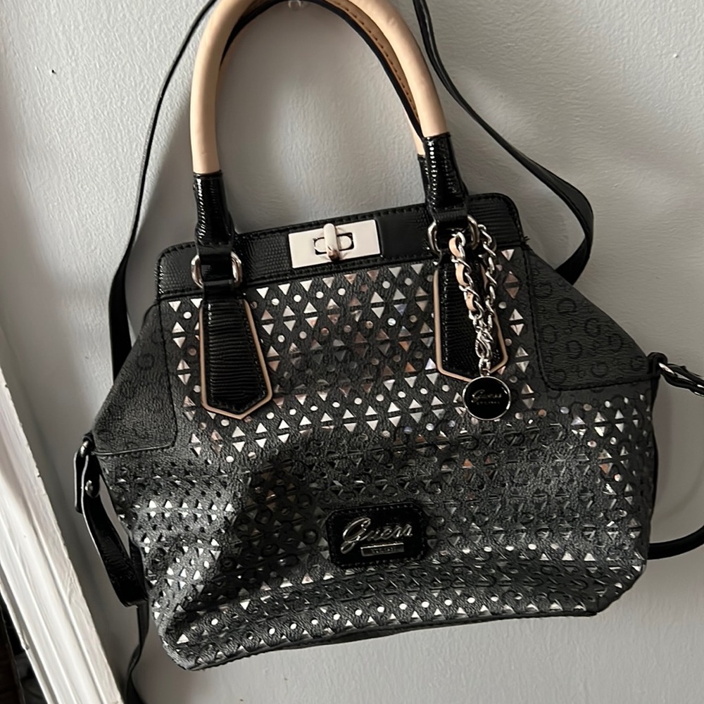 Guess black handbag medium